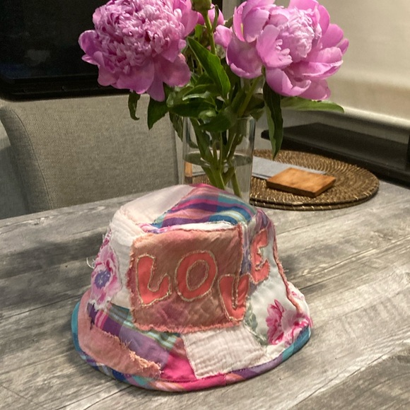 Hand Crafted Accessories - Colorful shabby chic bucket hat